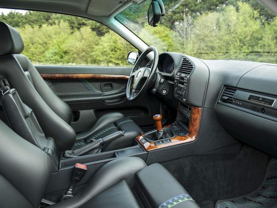 Интерьер Alpina B8 4.6 Coupe (E36) 1995 года  (фото 5 из 6)